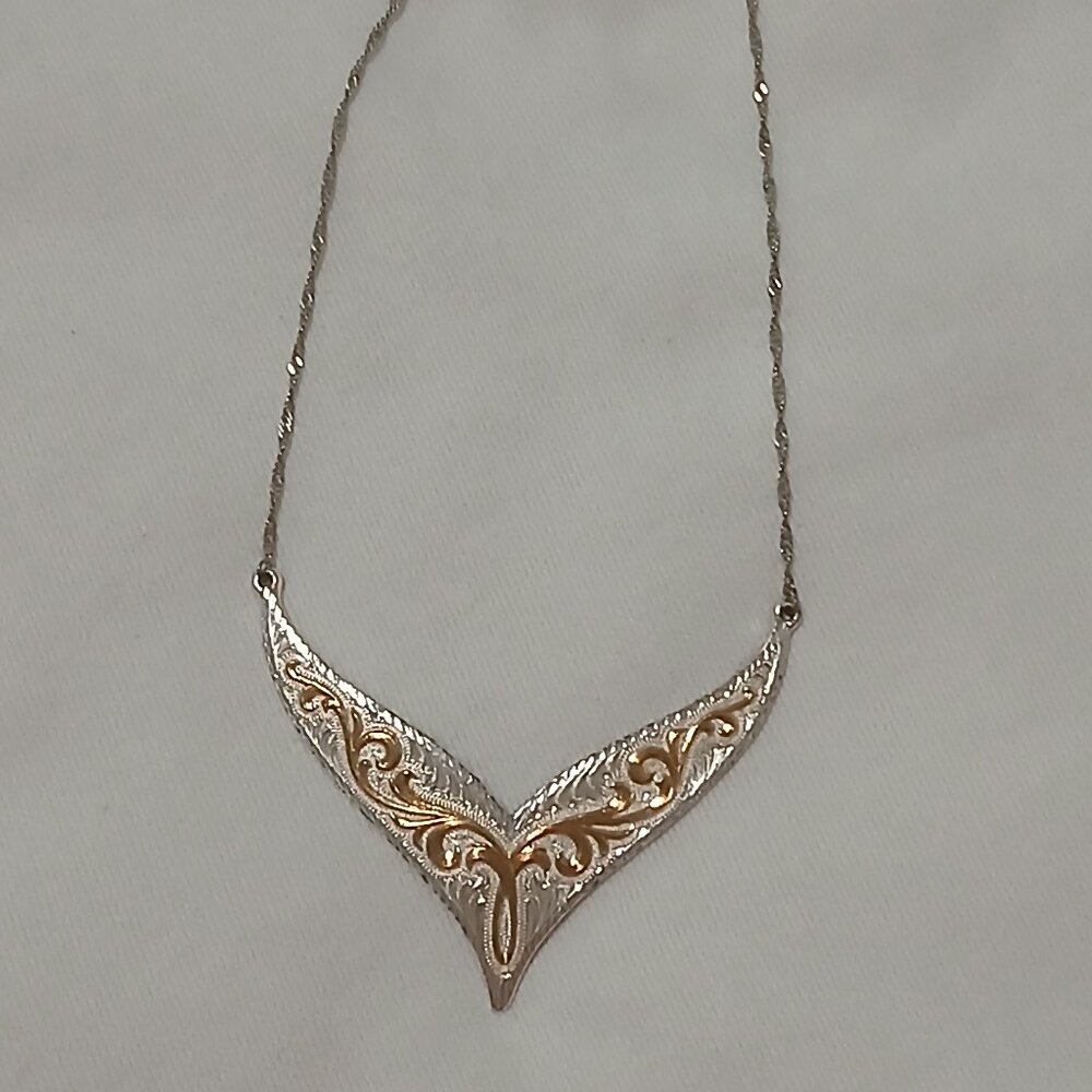 Montana Silversmiths western necklace